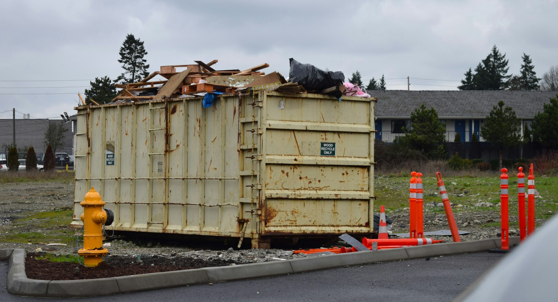 Why Every Construction Contractor Needs a Reliable Dumpster Partner